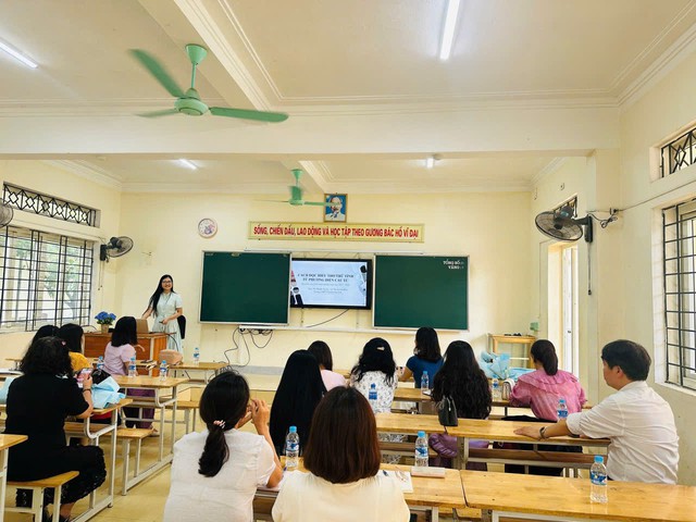 Trường THPT Hương Sơn (Hà Tĩnh): Nâng cao chất lượng giáo dục toàn diện - Ảnh 5.