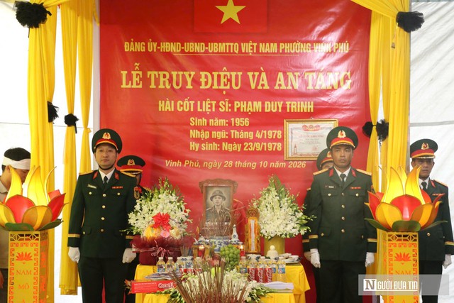 Xúc động lễ truy điệu liệt sĩ Phạm Duy Trinh sau gần nửa thế kỷ hy sinh- Ảnh 1.