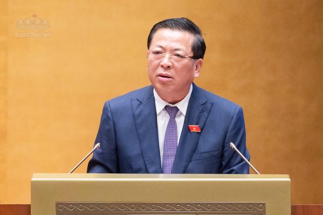 Bộ trưởng X&acirc;y dựng: Kh&ocirc;ng được "nhận cọc" khi dự &aacute;n chưa đủ điều kiện b&aacute;n- Ảnh 1.