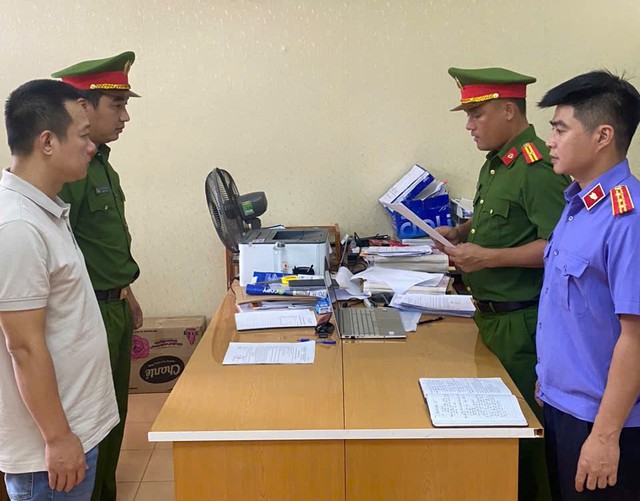 Hà Tĩnh: Lật tẩy thủ đoạn mua bán trái phép hóa đơn trong hoạt động kinh doanh dịch vụ- Ảnh 3.