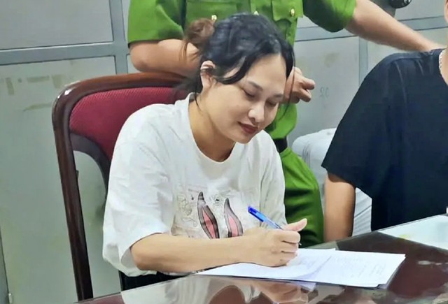 Vợ cũ Mr Hunter không thừa nhận hành vi lừa đảo - Ảnh 2.