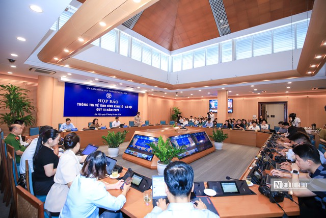 H&agrave; Nội dồn lực cho mục ti&ecirc;u 11% cả năm - Ảnh 3.