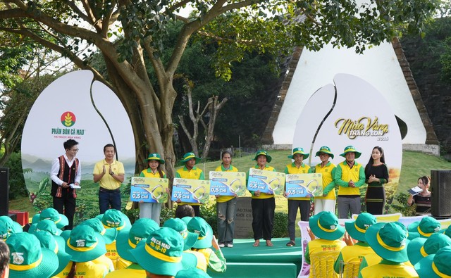 “Hội Vàng” về với đại ngàn Tây Nguyên, nối dài sắc vui “Mùa Vàng Thắng Lớn 2026” - Ảnh 3.