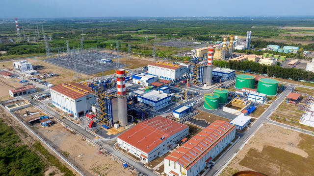 Nhà máy đầu tiên tại Việt Nam vận hành bằng nhiên liệu khí thiên nhiên hóa lỏng LNG- Ảnh 1.