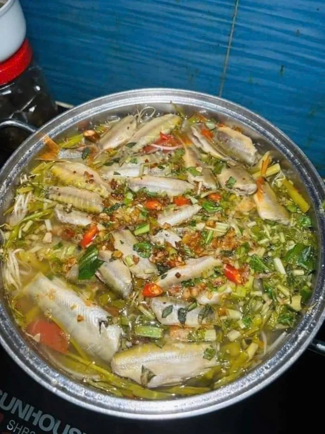 Sản vật m&ugrave;a nước nổi ở miền T&acirc;y nghe t&ecirc;n cực lạ tai, n&iacute;u ch&acirc;n thực kh&aacute;ch - Ảnh 5.