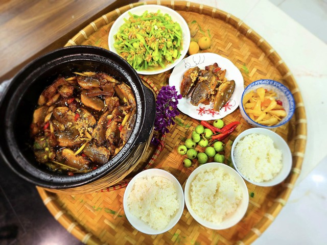 Sản vật m&ugrave;a nước nổi ở miền T&acirc;y nghe t&ecirc;n cực lạ tai, n&iacute;u ch&acirc;n thực kh&aacute;ch - Ảnh 6.