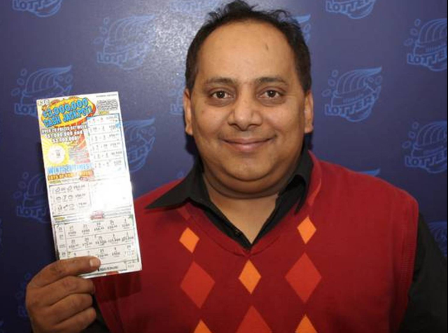 Tr&uacute;ng số độc đắc 18 triệu USD v&agrave; c&uacute; trượt d&agrave;i bi thảm của t&agrave;i xế xe bu&yacute;t từng tin m&igrave;nh được cứu rỗi - Ảnh 1.