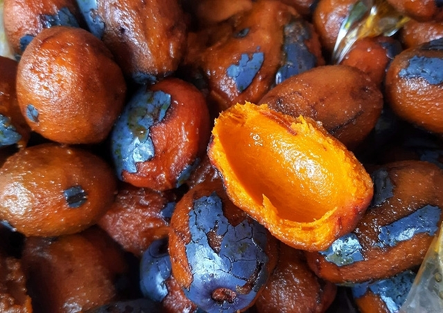 Loại quả xưa không ai thèm nhặt, giờ thành đặc sản tốt như "thuốc quý"- Ảnh 2. Loại quả xưa không ai thèm nhặt, giờ thành đặc sản tốt như "thuốc quý"- Ảnh 2.