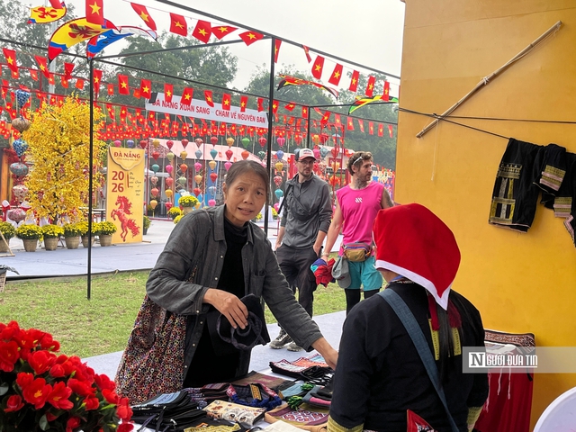 &ldquo;Tết 3 miền&rdquo; giữa l&ograve;ng Ho&agrave;ng th&agrave;nh: Đi một v&ograve;ng chạm trọn hồn xu&acirc;n Việt- Ảnh 11.