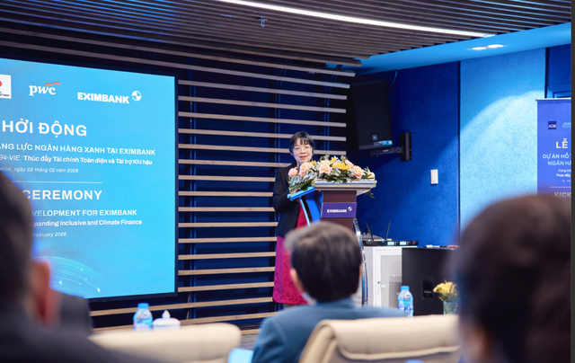 Eximbank khởi động chương tr&igrave;nh hỗ trợ n&acirc;ng cao năng lực ng&acirc;n h&agrave;ng xanh c&ugrave;ng ADB v&agrave; PwC Việt Nam- Ảnh 2.