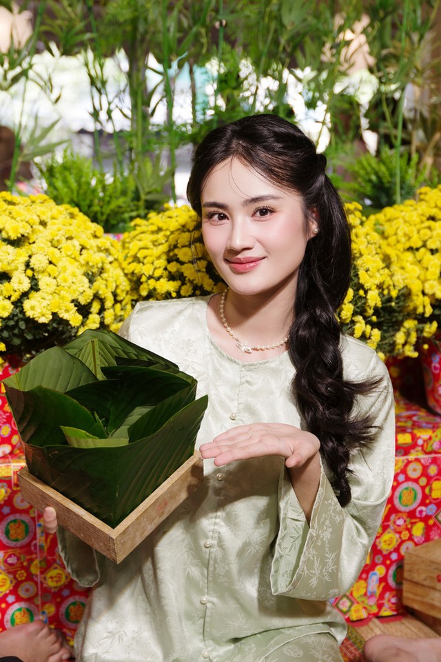 Hoa hậu &Yacute; Nhi g&acirc;y bất ngờ với h&igrave;nh ảnh &ldquo;g&aacute;i đảm&rdquo; tất bật dọn nh&agrave;, nấu nướng ng&agrave;y cận Tết- Ảnh 4.