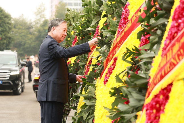 L&atilde;nh đạo Đảng, Nh&agrave; nước v&agrave;o Lăng viếng Chủ tịch Hồ Ch&iacute; Minh nh&acirc;n dịp Tết Nguy&ecirc;n đ&aacute;n B&iacute;nh Ngọ- Ảnh 6.
