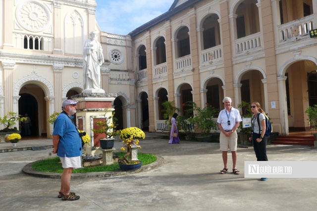 Khởi động Năm du lịch quốc gia 2026, Gia Lai đ&oacute;n t&agrave;u du lịch quốc tế cập cảng Quy Nhơn- Ảnh 9.