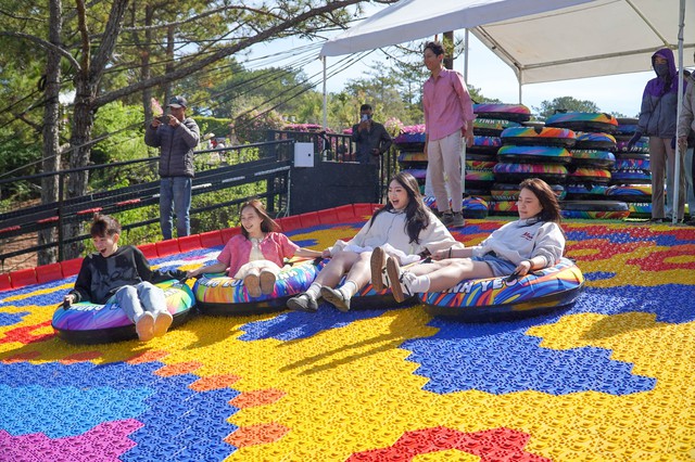 Đà Lạt – Mũi Né đông nghịt du khách dịp Tết, Lâm Đồng du lịch – dịch vụ tăng trưởng ấn tượng- Ảnh 5. Đà Lạt – Mũi Né đông nghịt du khách dịp Tết, Lâm Đồng du lịch – dịch vụ tăng trưởng ấn tượng- Ảnh 5.