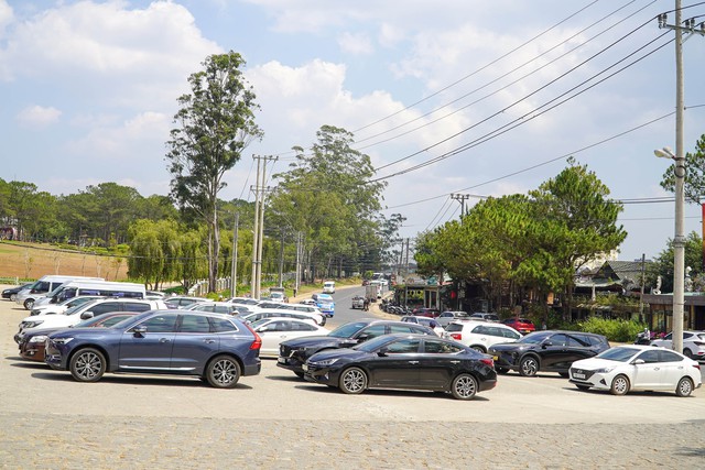 Đà Lạt – Mũi Né đông nghịt du khách dịp Tết, Lâm Đồng du lịch – dịch vụ tăng trưởng ấn tượng- Ảnh 4. Đà Lạt – Mũi Né đông nghịt du khách dịp Tết, Lâm Đồng du lịch – dịch vụ tăng trưởng ấn tượng- Ảnh 4.