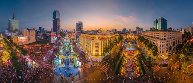 Tp.HCM b&ugrave;ng nổ m&ugrave;a v&agrave;ng du lịch Tết: Thu hơn 12.000 tỷ đồng, kh&aacute;ch quốc tế tăng vọt hơn 50%- Ảnh 3.