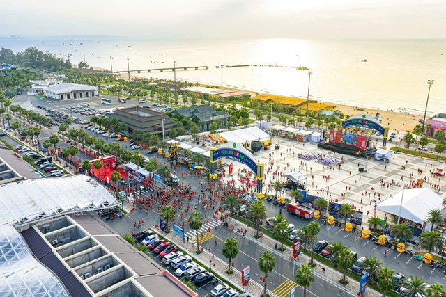 Đà Lạt – Mũi Né đông nghịt du khách dịp Tết, Lâm Đồng du lịch – dịch vụ tăng trưởng ấn tượng- Ảnh 8. Đà Lạt – Mũi Né đông nghịt du khách dịp Tết, Lâm Đồng du lịch – dịch vụ tăng trưởng ấn tượng- Ảnh 8.