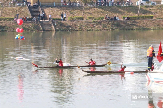 Du lịch Quảng Ng&atilde;i b&ugrave;ng nổ m&ugrave;a Tết B&iacute;nh Ngọ- Ảnh 2.