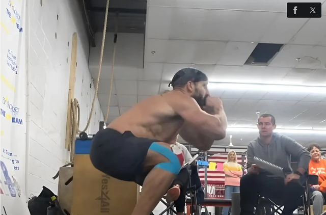 Người đ&agrave;n &ocirc;ng lập kỷ lục thế giới khi l&agrave;m điều tưởng như kh&ocirc;ng thể trong v&ograve;ng 24 giờ - Ảnh 1.