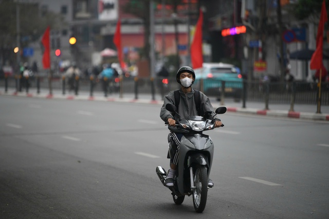 Đường H&agrave; Nội th&ocirc;ng tho&aacute;ng trong ng&agrave;y đầu l&agrave;m việc sau Tết- Ảnh 9.