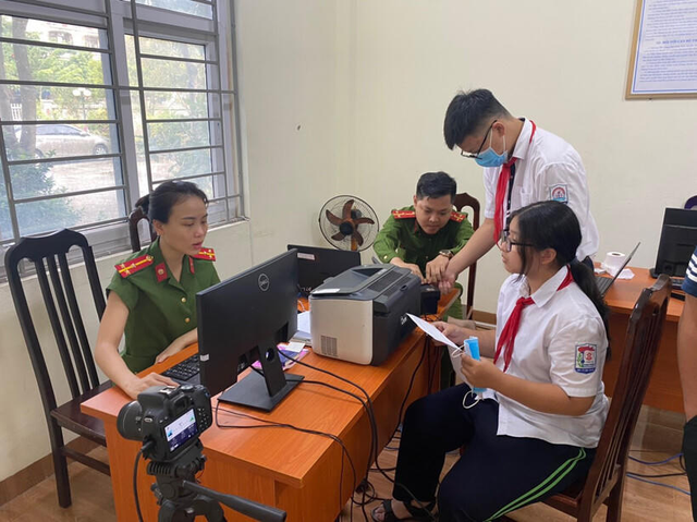 Một số quy định mới về đăng k&yacute; cư tr&uacute; cho người chưa th&agrave;nh ni&ecirc;n - Ảnh 1.