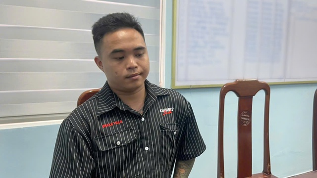 Mất điện thoại, mất th&ecirc;m tiền v&igrave; tin g&atilde; thanh ni&ecirc;n xăm trổ giả danh c&ocirc;ng an- Ảnh 2.