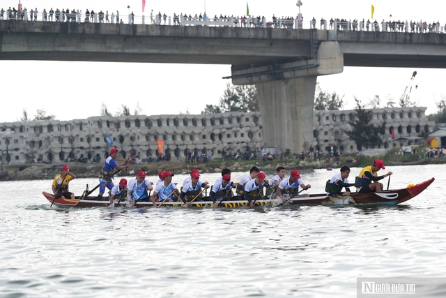 Đ&agrave; Nẵng: Nhịp ch&egrave;o khai xu&acirc;n v&agrave; kh&aacute;t vọng vươn m&igrave;nh của v&ugrave;ng cửa biển- Ảnh 6.