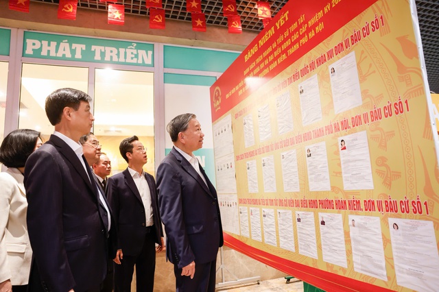 Tổng B&iacute; thư T&ocirc; L&acirc;m dự Hội nghị tiếp x&uacute;c cử tri với người ứng cử đại biểu Quốc hội- Ảnh 1.