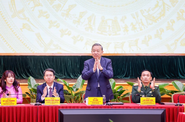 Tổng B&iacute; thư T&ocirc; L&acirc;m dự Hội nghị tiếp x&uacute;c cử tri với người ứng cử đại biểu Quốc hội- Ảnh 2.