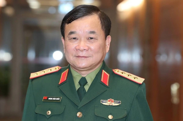 &Ocirc;ng Ho&agrave;ng Xu&acirc;n Chiến v&agrave; 3 tướng qu&acirc;n đội th&ocirc;i giữ chức Thứ trưởng Bộ Quốc ph&ograve;ng - Ảnh 1.