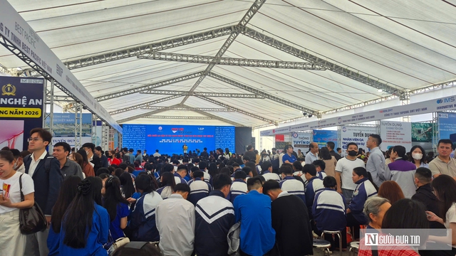 Hơn 70.000 vị tr&iacute; việc l&agrave;m chờ lao động Nghệ An sau Tết Nguy&ecirc;n đ&aacute;n- Ảnh 1.