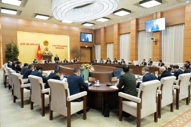 Khai mạc phiên họp thứ 54 của Ủy ban Thường vụ Quốc hội- Ảnh 3. Khai mạc phiên họp thứ 54 của Ủy ban Thường vụ Quốc hội- Ảnh 3.