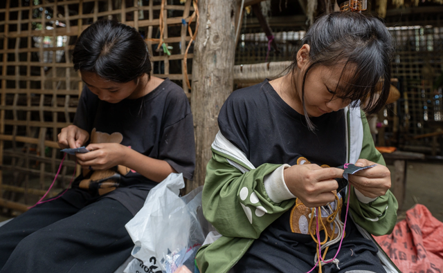 &ldquo;Qu&yacute; b&agrave; vải lanh&rdquo; v&agrave; giấc mơ đổi đời của phụ nữ M&ocirc;ng- Ảnh 3.