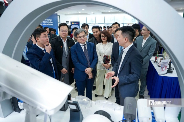 H&agrave; Nội ra mắt S&agrave;n Giao dịch c&ocirc;ng nghệ v&agrave; Chợ Chuyển đổi số- Ảnh 1.