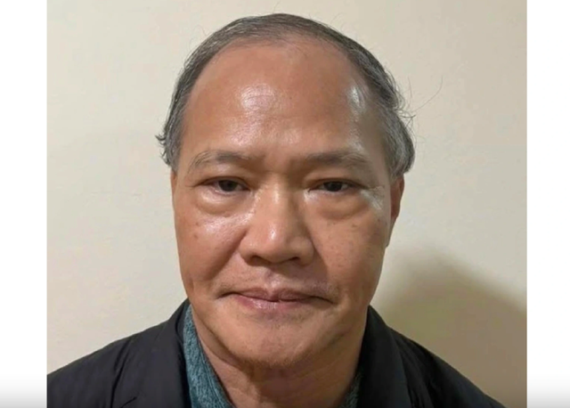 Truy tố cựu Thứ trưởng Ho&agrave;ng Văn Thắng - Ảnh 1.