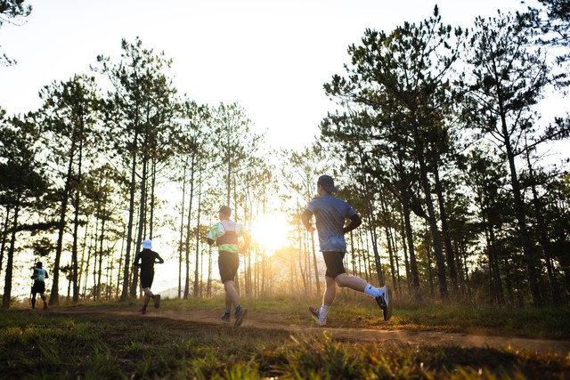 &ldquo;F5&rdquo; bản th&acirc;n cho năm mới th&ecirc;m phấn chấn c&ugrave;ng giải chạy Dalat Ultra Trail 2026 - Ảnh 1.