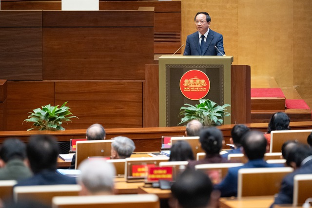 Qu&aacute;n triệt Nghị quyết: Chuyển mạnh từ "đọc - ch&eacute;p - nghe b&aacute;o c&aacute;o" sang thảo luận vấn đề- Ảnh 2.