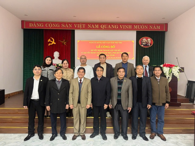 C&ocirc;ng bố quyết định th&agrave;nh lập Chi bộ Hội Luật gia tỉnh Ph&uacute; Thọ- Ảnh 2.