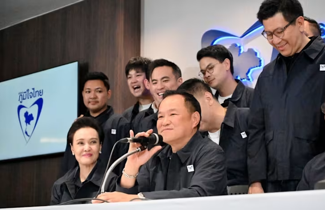 Đương kim Thủ tướng Th&aacute;i Lan Anutin gi&agrave;nh chiến thắng vang dội - Ảnh 1.