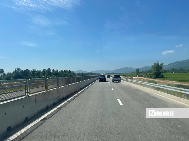 Thủ tướng Phạm Minh Ch&iacute;nh: Khai th&aacute;c hiệu quả cao tốc nối Quảng Ng&atilde;i- Gia Lai, quy hoạch kh&ocirc;ng gian ph&aacute;t triển mới- Ảnh 3.