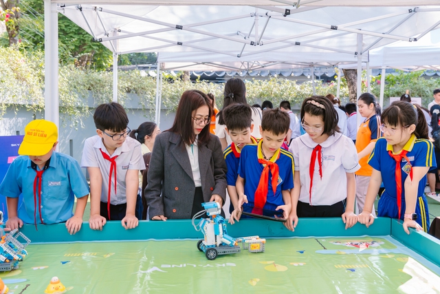 Đ&agrave; Nẵng: Học sinh 23 trường tranh t&agrave;i robot v&agrave; drone tại Sky-Line- Ảnh 1.