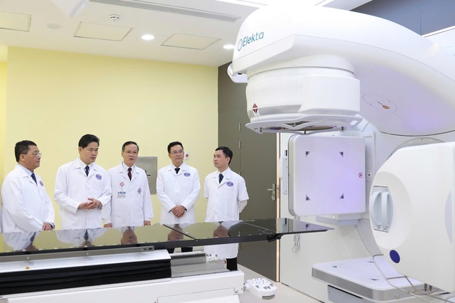 Bệnh viện K đưa v&agrave;o vận h&agrave;nh h&agrave;ng trăm trang thiết bị hiện đại về chẩn đo&aacute;n, điều trị ung thư - Ảnh 3.