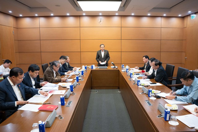 Tuyệt đối kh&ocirc;ng chủ quan, bảo đảm cuộc bầu cử diễn ra d&acirc;n chủ, đ&uacute;ng ph&aacute;p luật, an to&agrave;n - Ảnh 2.