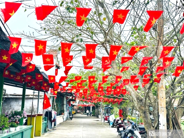 Rực sắc cờ đỏ, sẵn s&agrave;ng ng&agrave;y bầu cử tại x&atilde; đảo ở Đ&agrave; Nẵng- Ảnh 7.