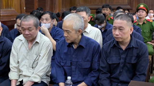 L&yacute; do ho&atilde;n phi&ecirc;n t&ograve;a vụ cấp khống 16.000 giấy ph&eacute;p l&aacute;i xe- Ảnh 1.