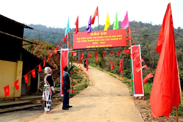 L&agrave;o Cai sẵn s&agrave;ng cho ng&agrave;y hội bầu cử- Ảnh 3.