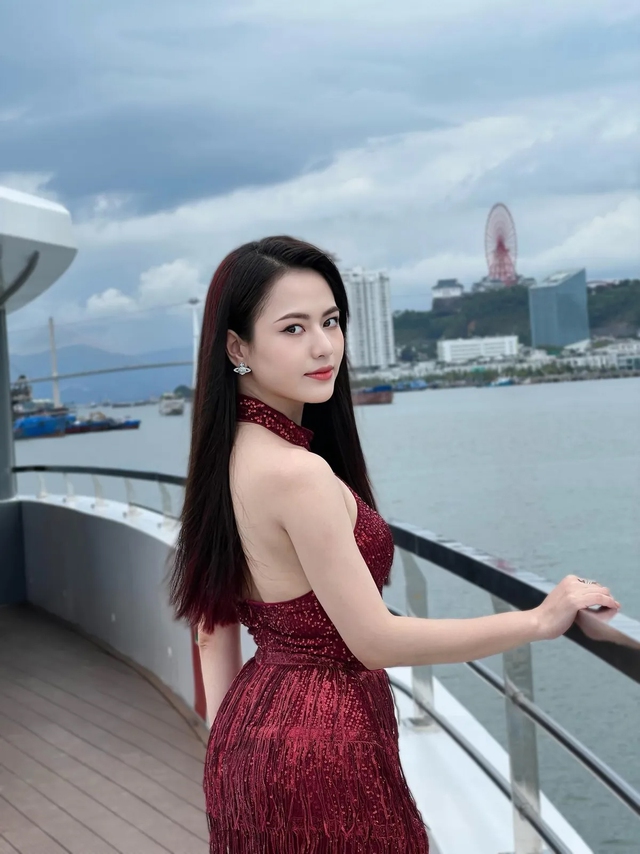 Chuyện t&igrave;nh 9 năm ngọt ng&agrave;o của cặp đ&ocirc;i diễn vi&ecirc;n phim giờ v&agrave;ng VTV- Ảnh 1.