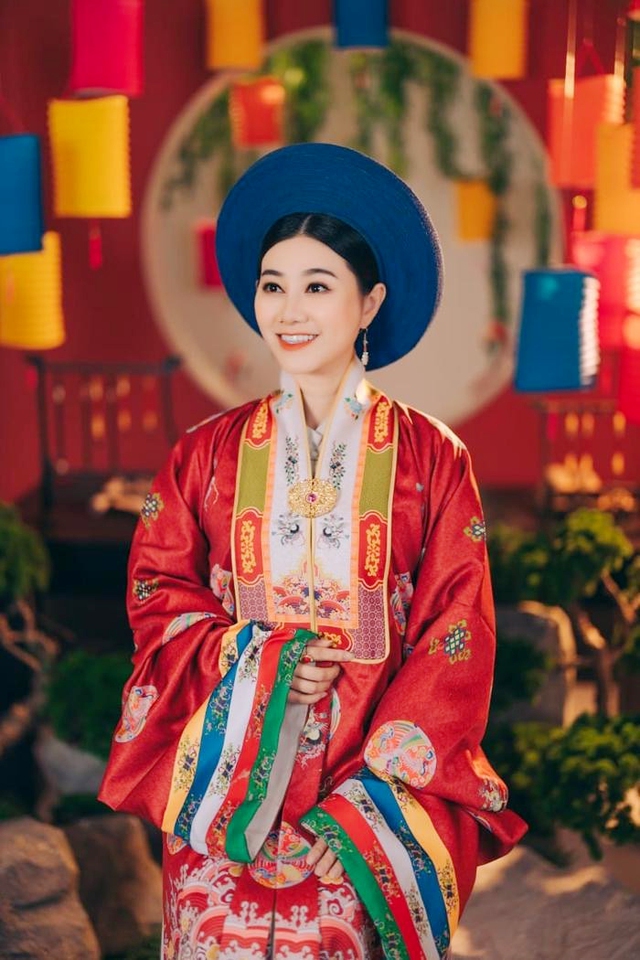 Nữ NSND l&agrave; thế hệ thứ năm của gia tộc cải lương Minh Tơ, sống k&iacute;n tiếng ở tuổi 45 - Ảnh 3.