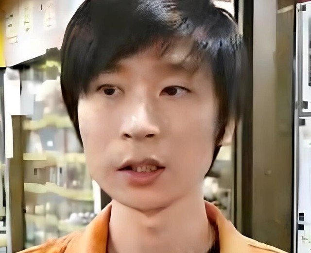 Vợ bị tố th&agrave;nh &ldquo;si&ecirc;u trộm&rdquo;, lắp camera quay l&eacute;n chiếm đoạt 6.000 tỷ đồng của chồng trong căn biệt thự triệu "đ&ocirc;" - Ảnh 1.