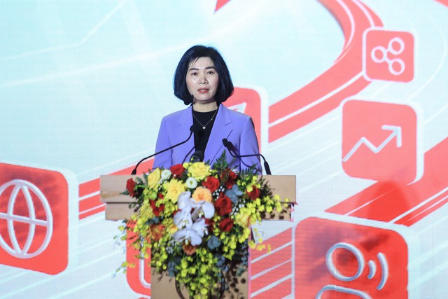 B&iacute; thư H&agrave; Nội bấm n&uacute;t khai trương &ldquo;Nền tảng điều h&agrave;nh tập trung của Đo&agrave;n ĐBQH v&agrave; HĐND 2 cấp Tp.H&agrave; Nội&rdquo;- Ảnh 3.